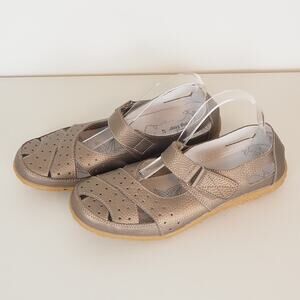 Spring Step Women's Streetwise Mary Jane Flat EUR 41 US 9.5- 10 Bronze Leather